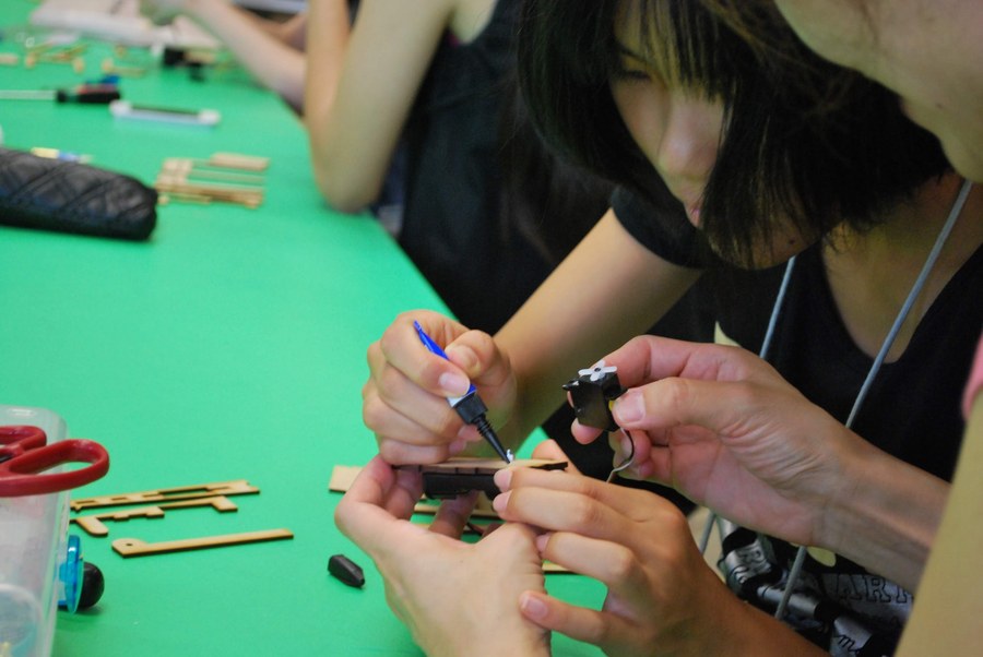 Assembling the kit at a workshop